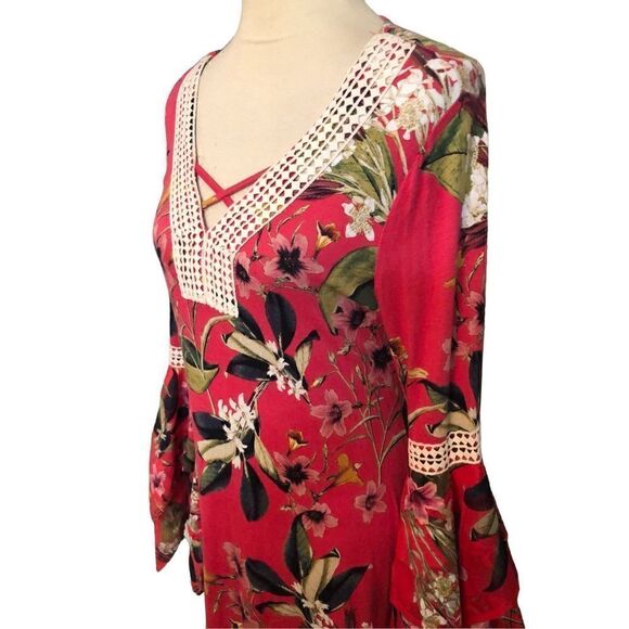 Cupio Ladies Size M Pink Floral Flutter Bell Sleeve Knit Dress mixed media sleev - Picture 3 of 14